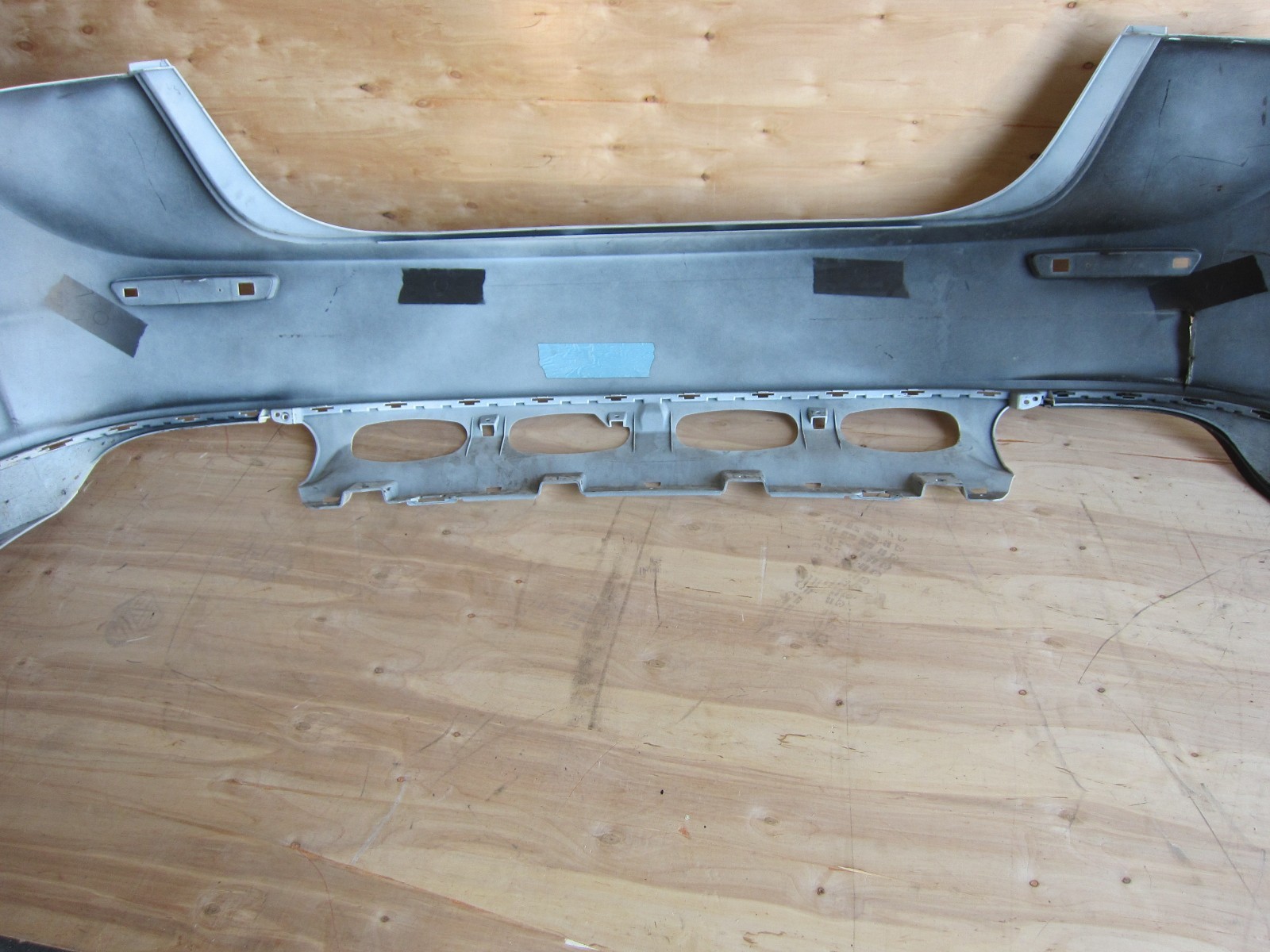 Maserati Ghibli OEM Rear Bumper Cover.White. Part# 673004365, 2014-17