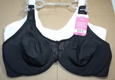NWT set of 2 OLGA CUSHIONED COMFORT underwire BRA 5006O WHITE and BLACK