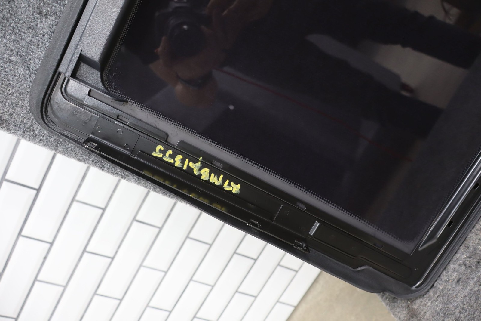 Maybach 57 2007 Sunroof glass