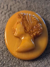 Vintage Carved Butterscotch Bakelite Profile Cameo Brooch