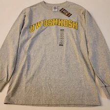 COLLEGIATE UW OSHKOSH LONG SLEEVE T SHIRT  SIZE SMALL