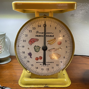 American Family Scale Vintage/Retro Yellow Metal Mechanical Analogue Food Dial