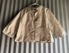 Vintage Gerties Women’s USA Made Gold Silk Collared 3/4 Sleeve Button Up Blouse