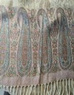 Large Beige w/ Paisley Thick Pashmina Shawl / Wrap / scarf  28 x 72 New — photo 3