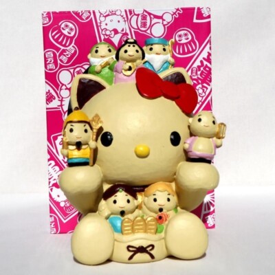 Sanrio Hello Kitty Bank Pottery Seven Lucky Gods Maneki Neko Japan