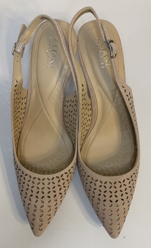 Women's Alfani Babbsy Blush Pointed Toe 