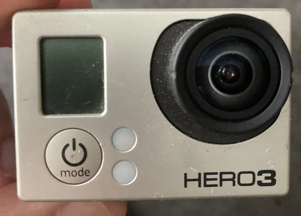 GoPro HERO3 Black Edition 4K - WORKS FINE SELLING FOR PARTS - RIDICULOUS BARGAIN - Image 4 of 4