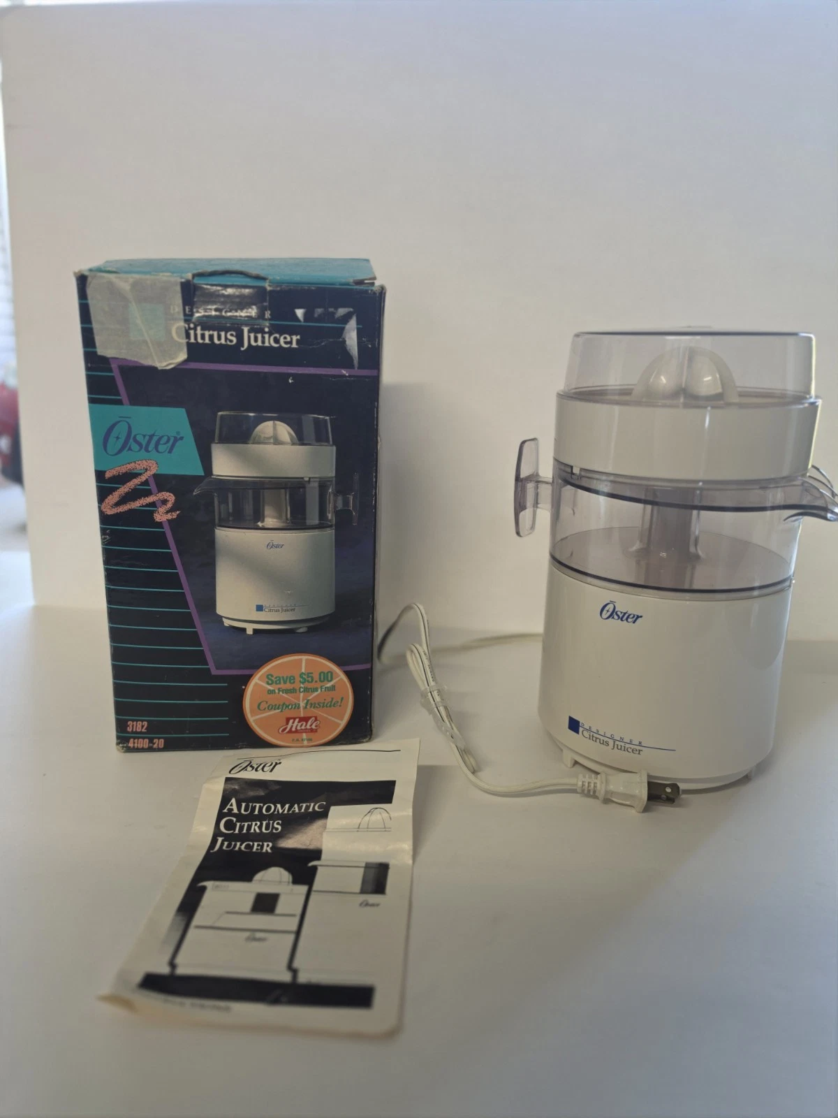 Oster Designer Automatic Citrus Juicer 1992 3182 4100-20 New Open Box
Opens in a new window or tab