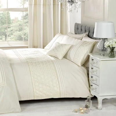 Housse De Couette Simple Floral Crème Everdean Ensemble De Literie De Luxe - Photo 1/3