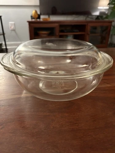 Pyrex #024 Clear Glass Casserole Mixing Bowl 2 Quart With Lid Vintage