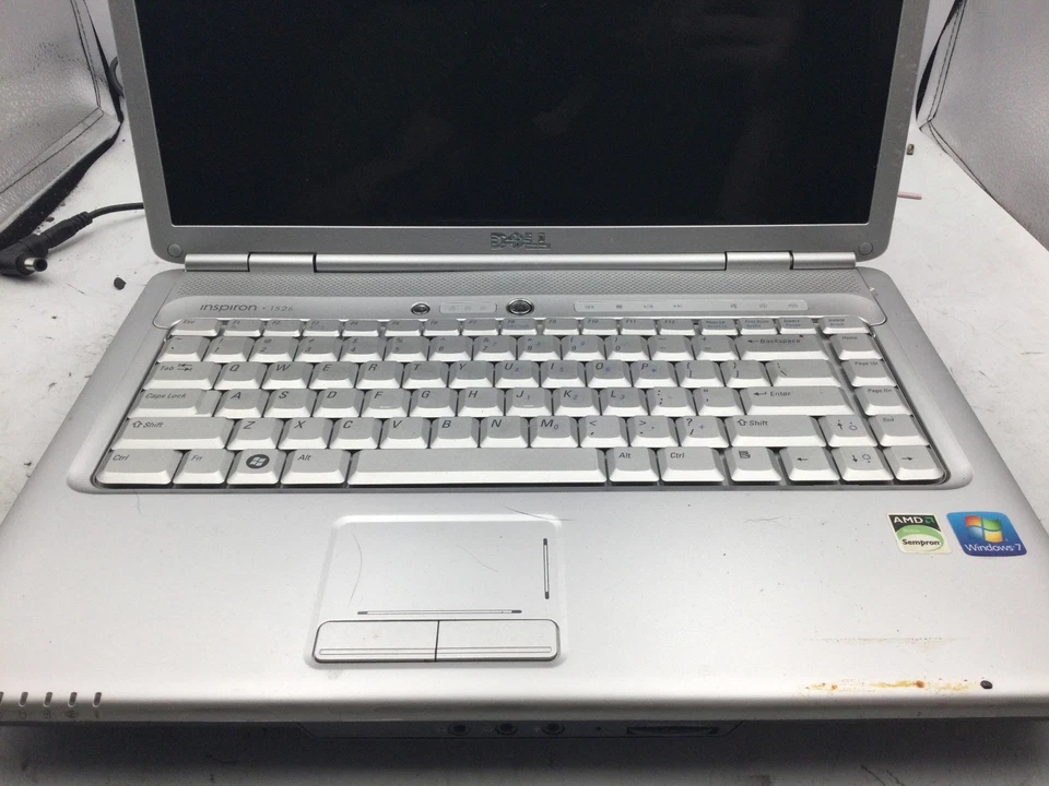 DELL INSPIRON 1526 - PARA PIEZAS - AMD SEMPRON - 4GB RAM - 15" - LEER DESCRIPCIÓN - BB Foto 3 de 4