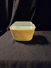 Vintage PYREX #501-B Yellow 1-1/2 Cup Refrigerator Dish with Lid 501-C