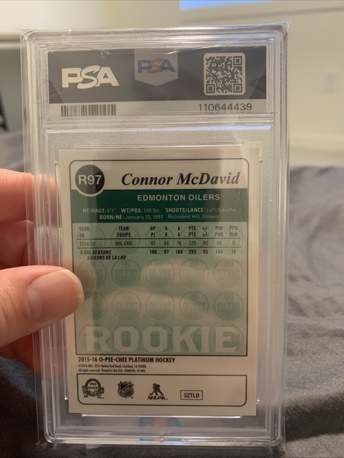 2015 OPC Platinum Retro Connor McDavid RC PSA 9 view 2