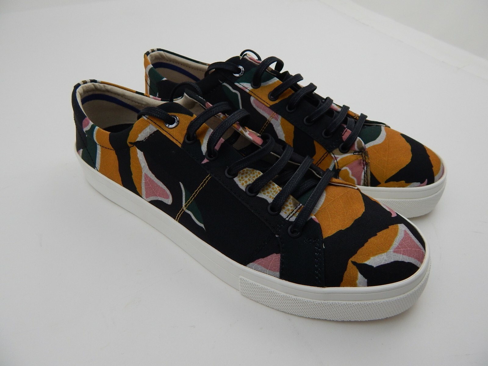 Ted Baker London Ephron Sneakers Canvas 