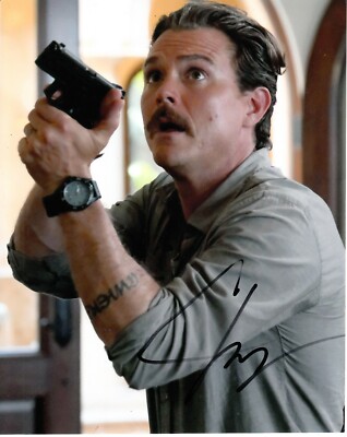 CLAYNE CRAWFORD SIGNIERTES TÖDLICHES WAFFENFOTO (7)