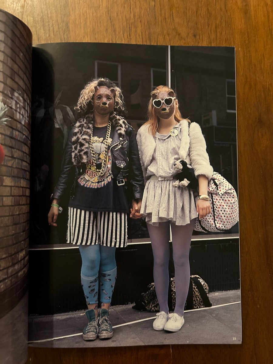 STREET 雑誌 21冊まとめて2008年〜2011年　廃盤 STREET 雑誌 21冊まとめて2008年〜2011年 廃盤 STREET 雑誌 21冊まとめ