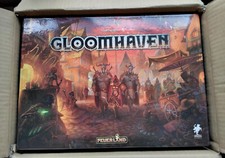 Gloomhaven Brettspiel - Feuerland 3. deutsche...