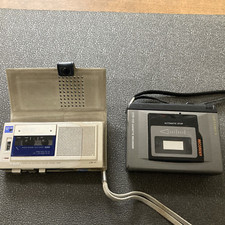 1 -AIWA TP-M7 VOICE CASSETTE RECORDER 1 -OPTIMUS CTR-112 CASSETTE RECORDER
