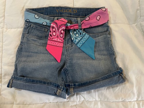 V Gold Shorts from Vigoss for girls size 12 with pink/blue bandana belt - Picture 3 of 4