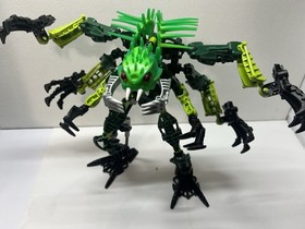 LEGO BIONICLE: 6 Armed Mutated Ehlek 8920 Titan MOC + 2 Mahri Matorans