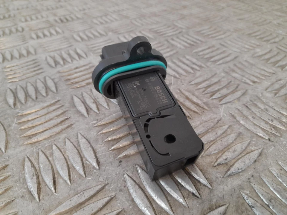 VAUXHALL ASTRA K Mk6 2015-2021 Air Flow Meter 12671625 - Image 2 of 4