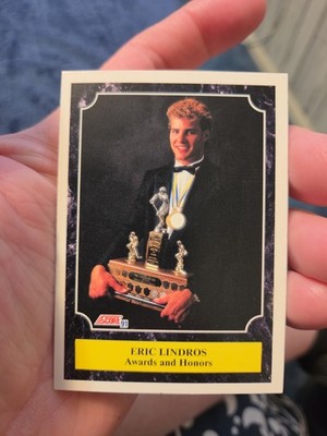 1991-92 Score Canadian Awards and Honors Eric Lindros #330 Ice Hockey Card