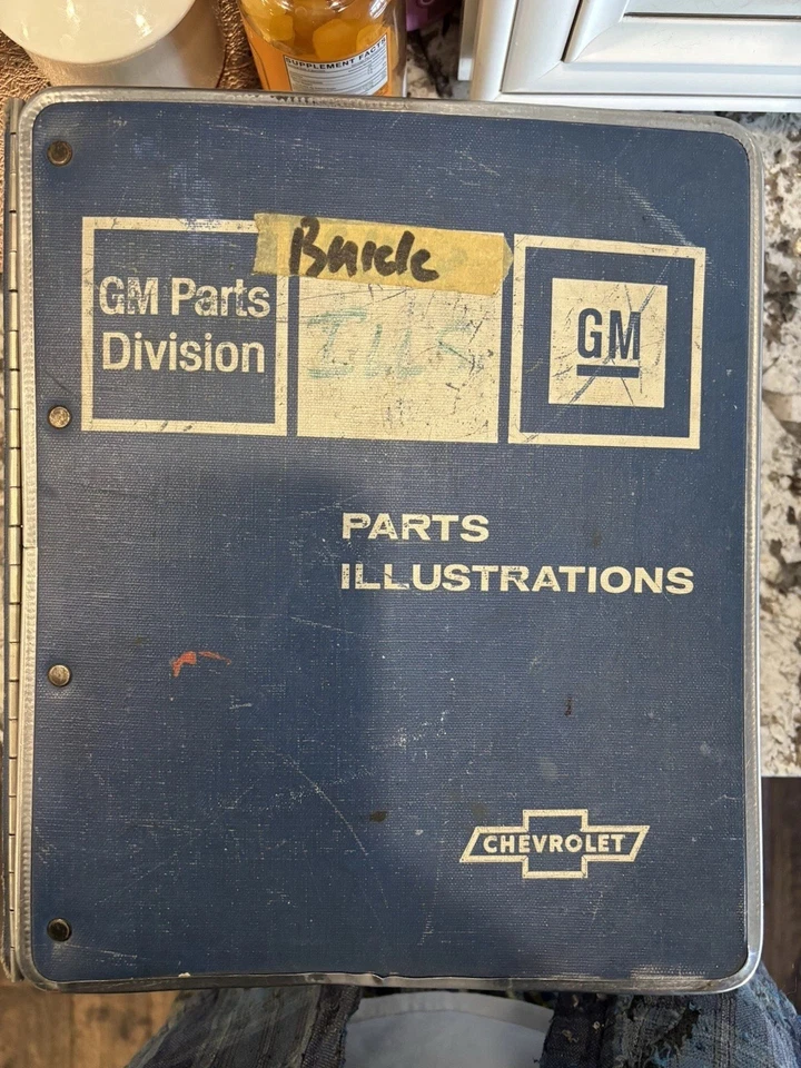 Modelos manuales de piezas Buick Illustrated Thru 1975 - usados 1970 1972 GS GS350 GS455 Foto 2 de 4