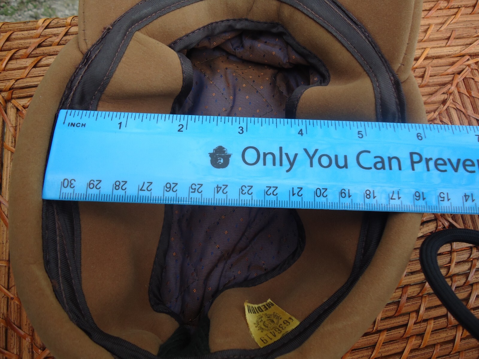 VTG Camel Suede Sheepskin Shearling Winter Cap Hat Childs(?)Size M Inner Flap