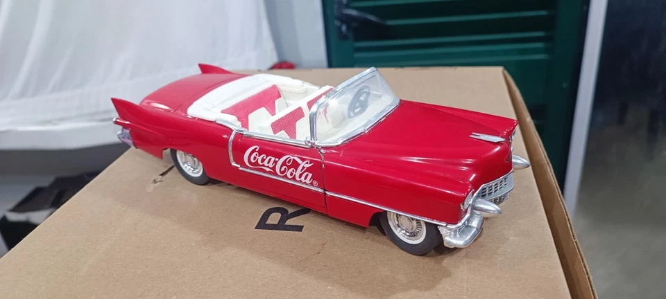 CADILLAC ELDORADO 1955 cabriolet Coca Cola - Immagine 3 di 4