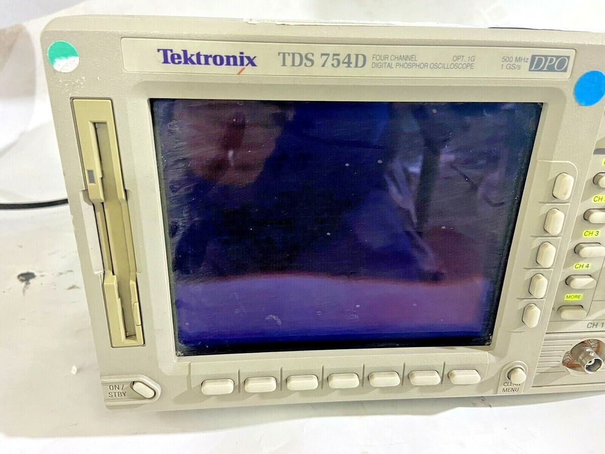 Tektronix TDS754D 500MHz 2GS/s Digital Phosphor Oscilloscope Tektronix TDS754D 500MHz 2GS/s Digital Phosphor Oscilloscope