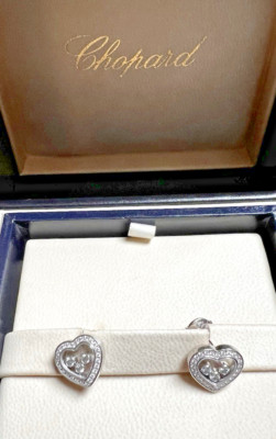 Chopard Happy Heart Diamond Earrings in White Gold (PRICE DROP)