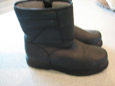 DONNER MOUNTAIN BLACK INSULATED WINTER BOOTS 9 M  