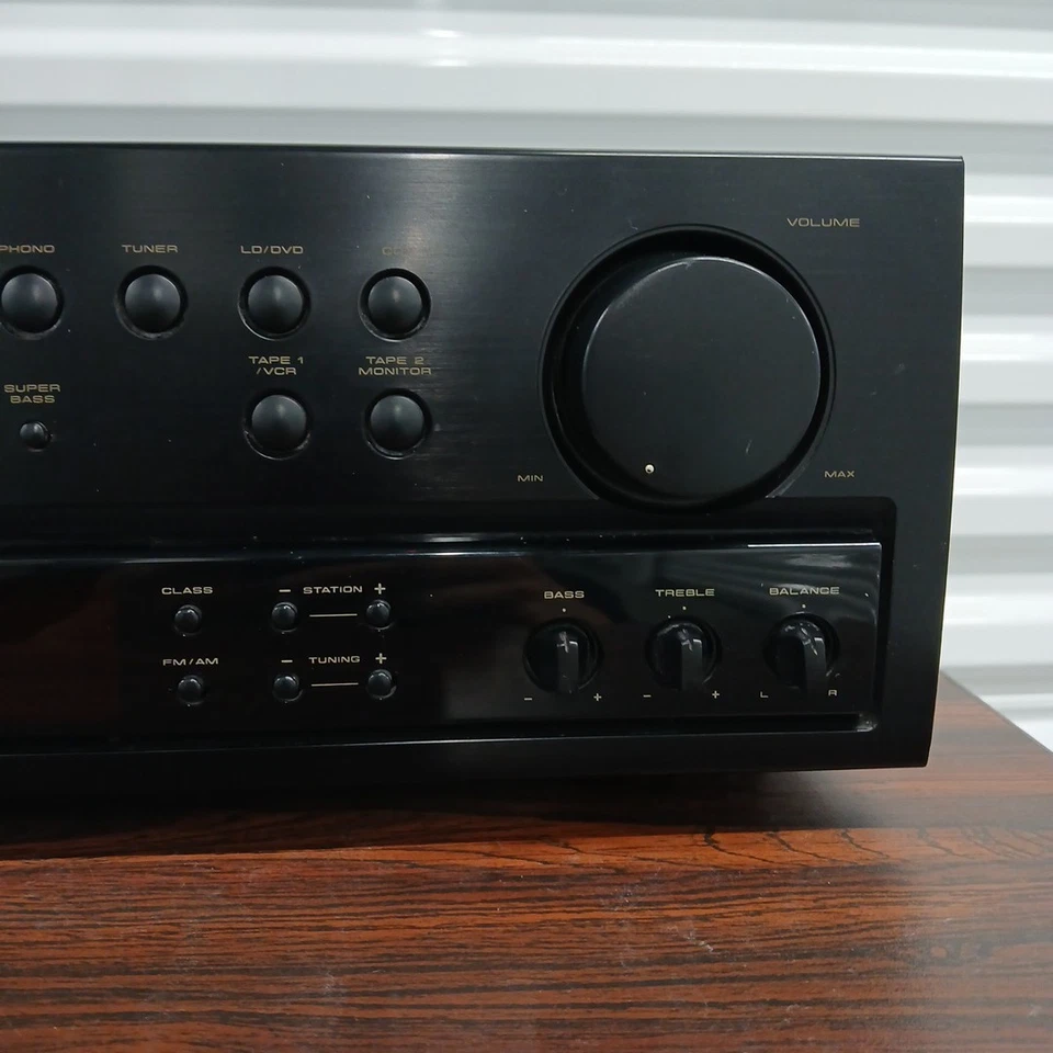Pioneer SX-205 - Vintage 2 Channel AM FM Stereo Receiver TESTED & WORKS GREAT! - Image 4 of 4