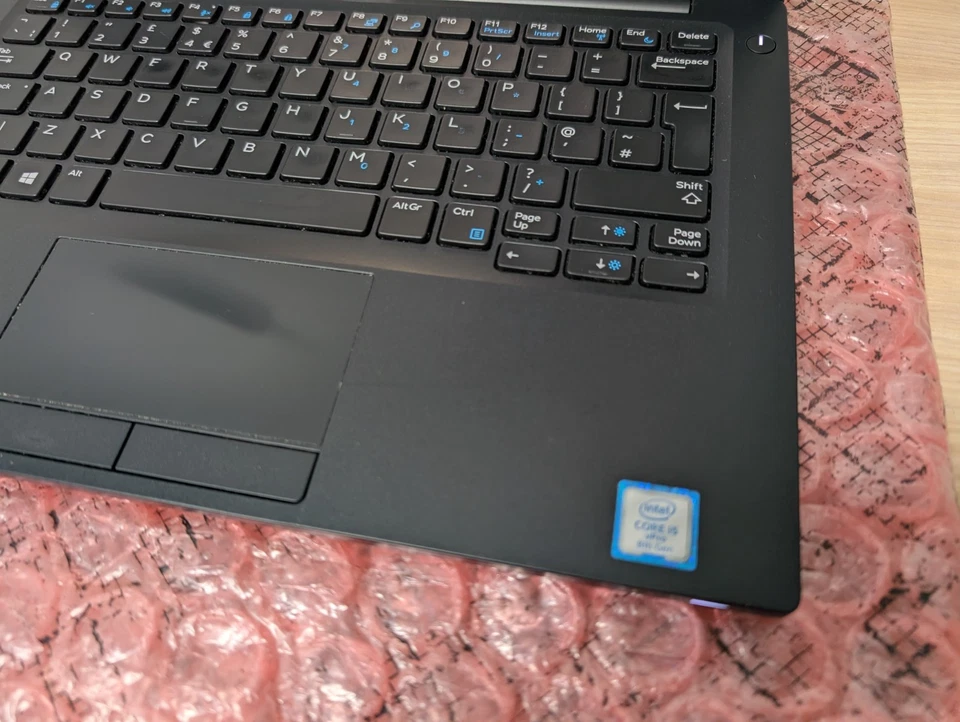 Dell Latitude 7390 - i5-8350U - 8GB Ram - No Storage - Image 4 of 4