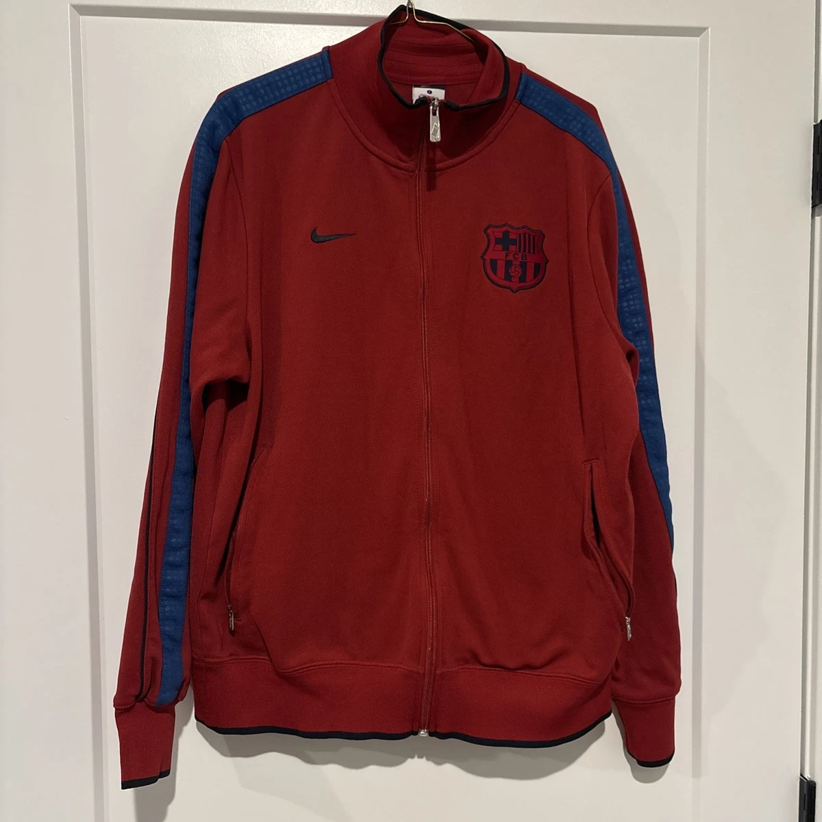25+ FC Barcelona Red International Club Soccer Fan Jackets for
