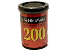 Vintage Seattle FilmWorks 35mm ASA/ISO 200 Color Film Roll Sealed 2001 Expired