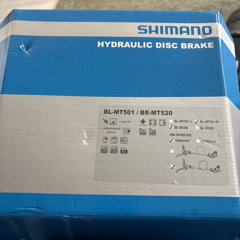 Shimano Deore BL-MT501 / BR-MT520 0 Disc Brake Set - 1000mm Hose