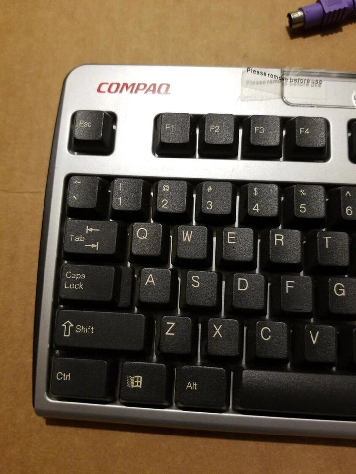 Compaq Black & Silver PS2 Keyboard (Brand New) 265987-009 - Image 4 of 4