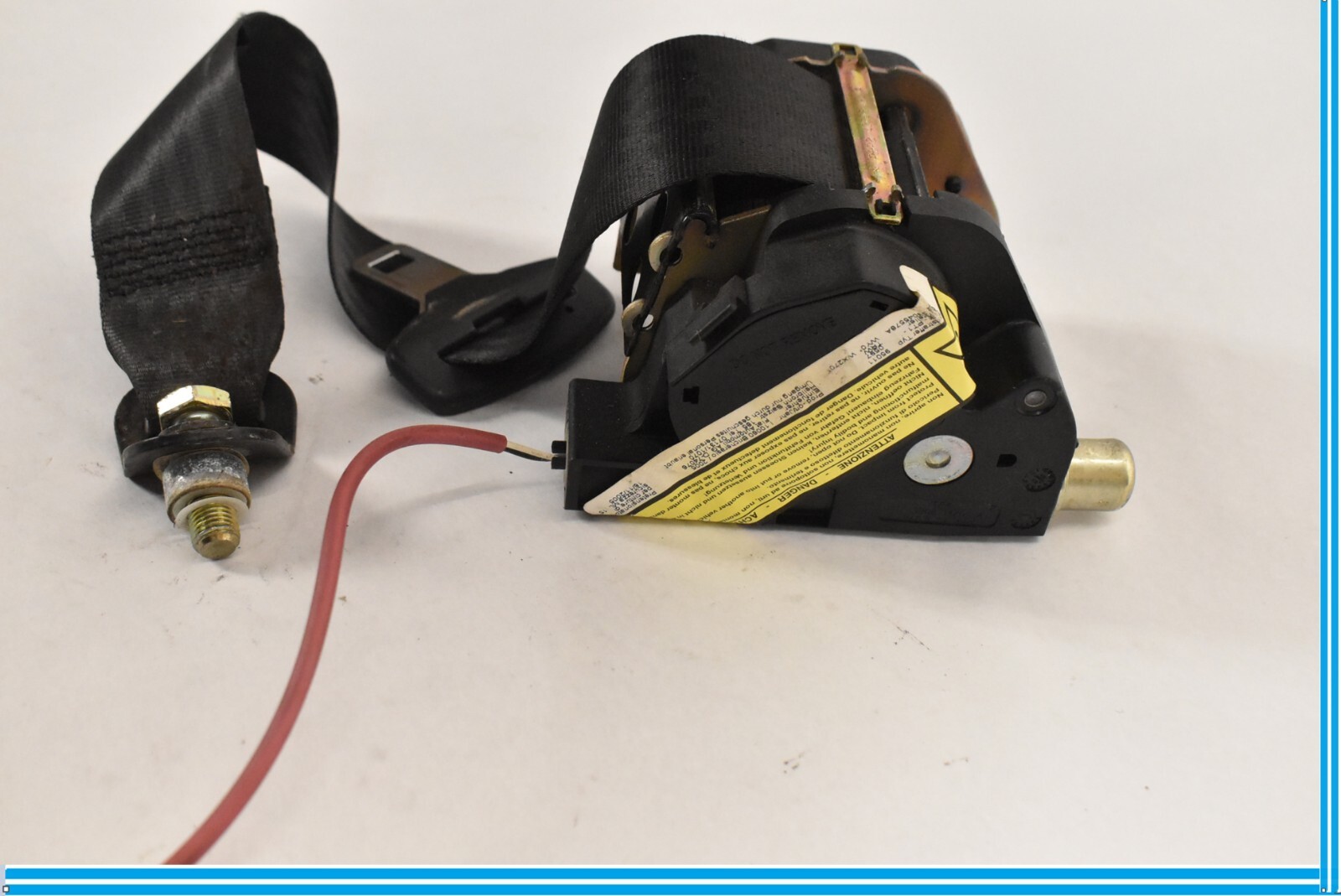 OEM Maserati M139 Quattroporte 05-08 Rear Left or Right Seatbelt Black 0403049