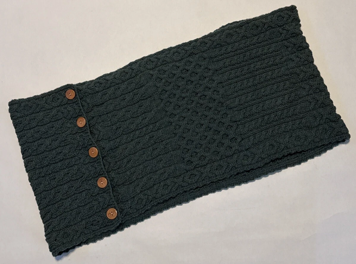 🍀Aran Woolen Mills Infinity Scarf Cowl Green Cable Knit Buttons Made In Ireland