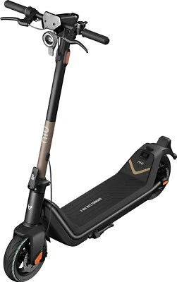 NIU KQi3 PRO US BLACK Electric Scooter Black Pro - Image 1 of 4