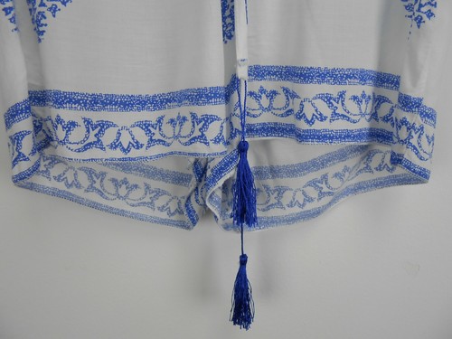 White And Blue Paisley Romper Size S Small Deep V Neck Bell Sleeves (B12) - Picture 4 of 8