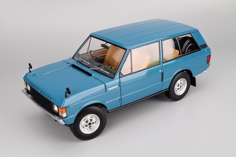 価格変更1/18オールモストリアル レンジローバー1970 グリーン 未展示品 1/18 Scale Almost Real Land Rover Range Rover 1970 SUV Metal