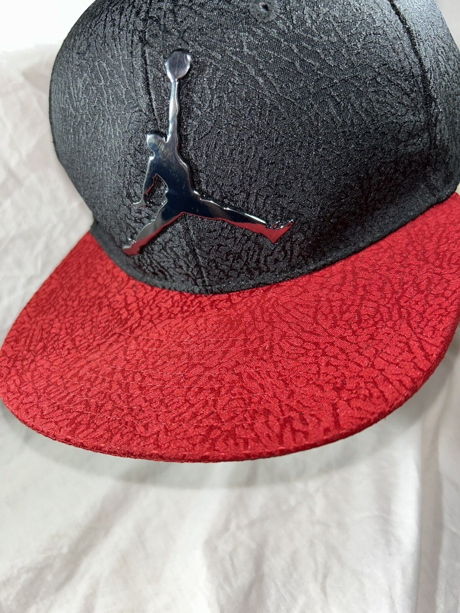 Michael Jordan 'Jumpman' Nike Metal Logo Black Red Hat Cap