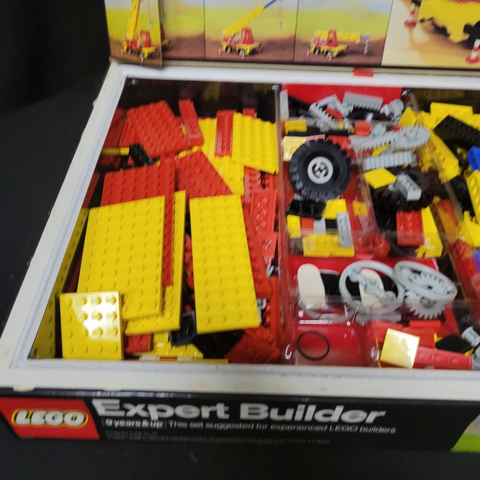 RETIRED 1979 LEGO 955 Mobile Crane Expert Builder Complete? Instructions & Box - Image 2 of 4