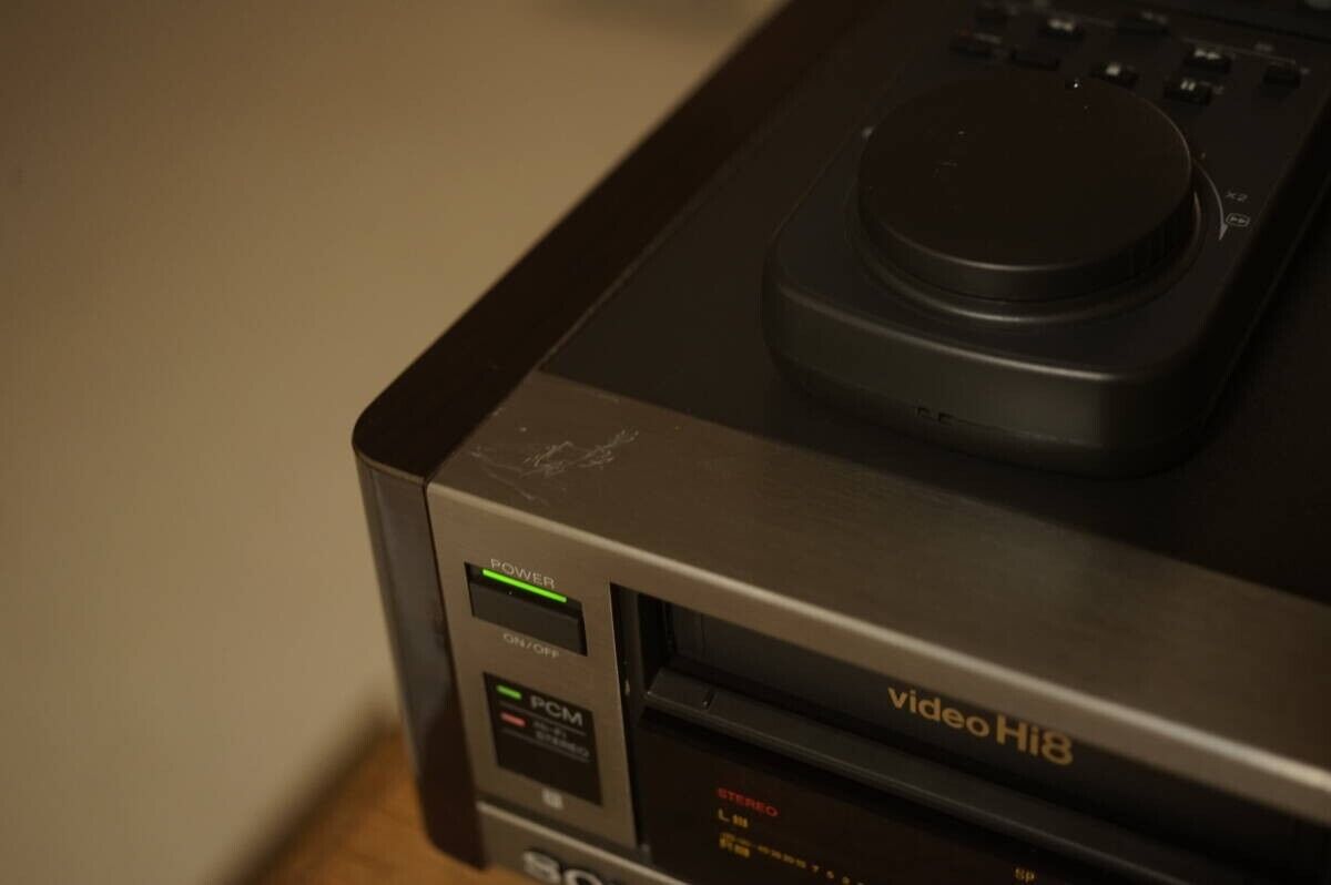 SONY EV-BS3000 Hi8 8mm Highest Grade VCR NTSC Perfect SONY EV-BS3000 Hi8 8mm Highest Grade VCR NTSC Perfect