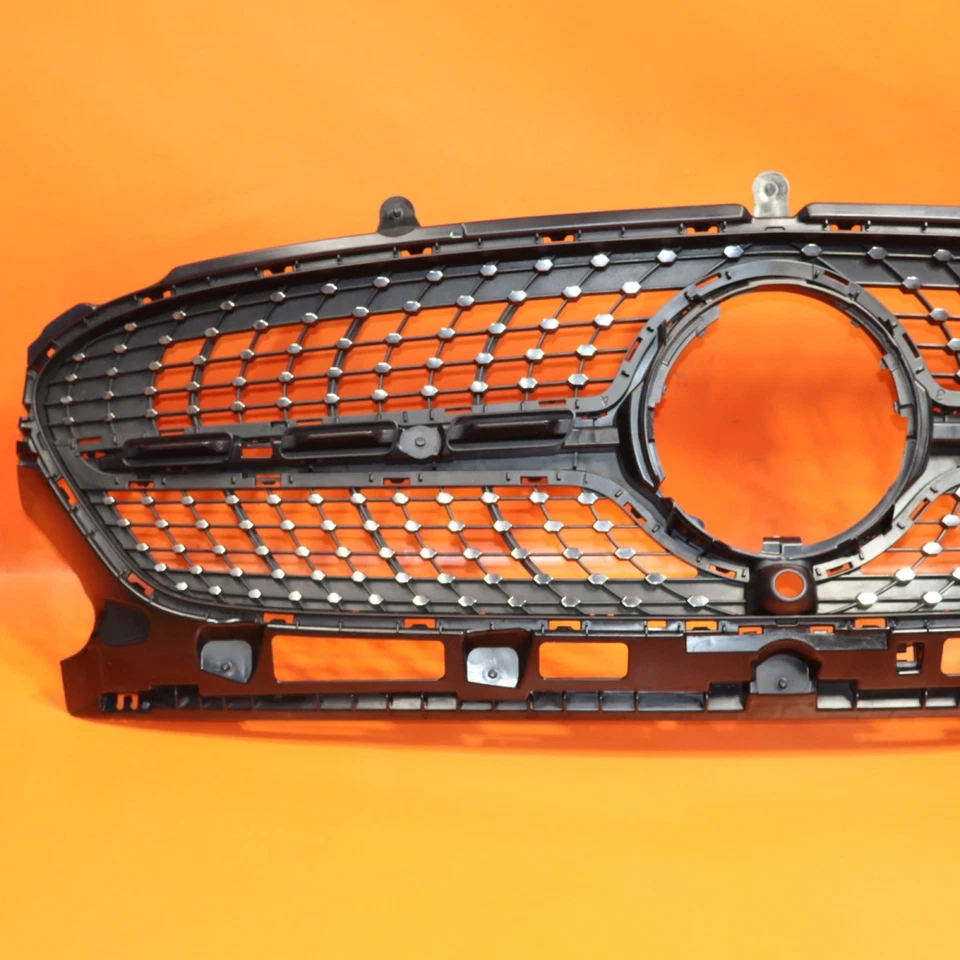 MERCEDES BENZ GLA250 GRILLE 2021 2022 2023 A2478859208 OEM - Image 2 of 4