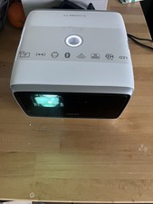 Philips Screeneo S4 SCN450/INT Heimkino-Projektor - Silber/Schwarz