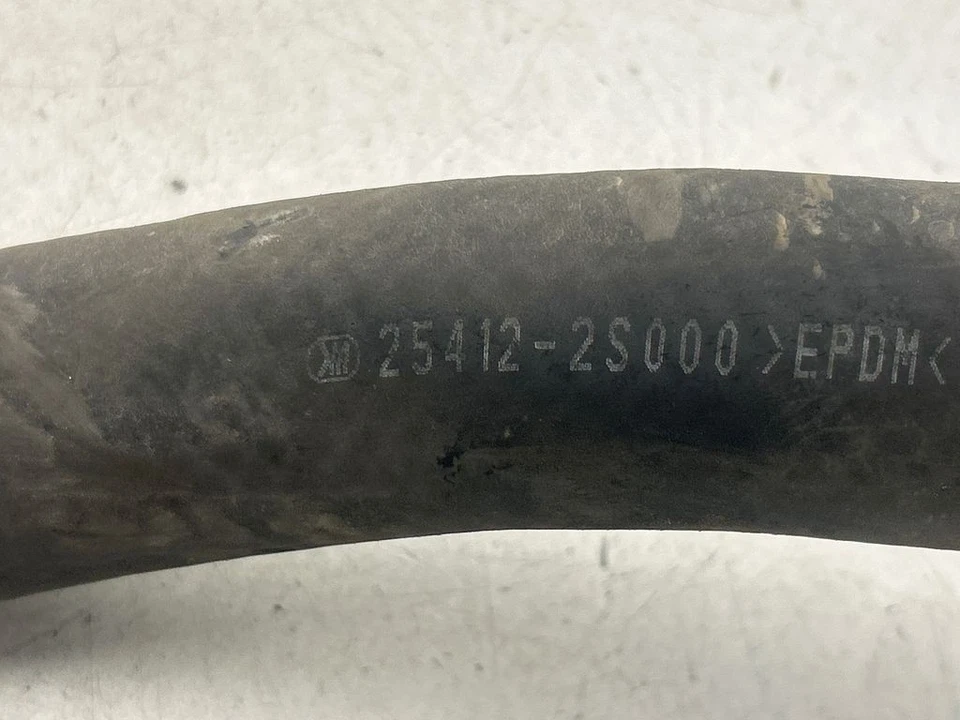 KIA Sportage 2014 Diesel engine water coolant pipe hose 254122S000 NAB51438 - Image 3 of 3