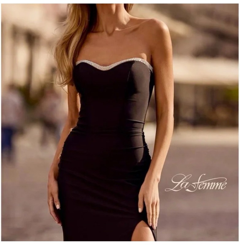 La Femme Black Cocktail Dress with Slit and Strapless Sweetheart Neckline XS